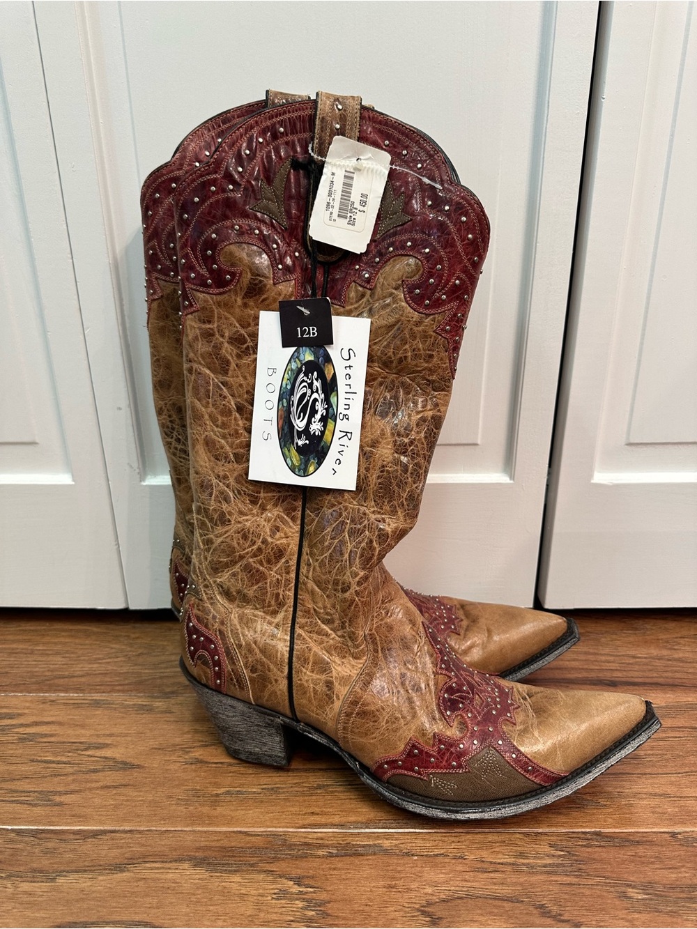 Sterling River Women's Brown and Burgundy Leather Western Heeled Boots